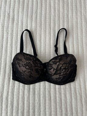 Wacoal Black Lace Underwire Bra with Floral Overlay